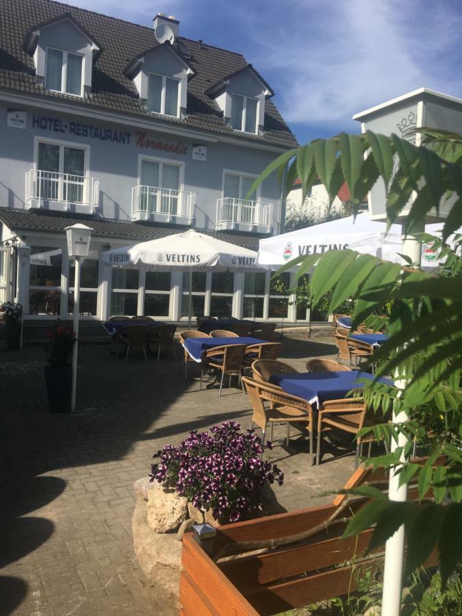 Hotel Normandie Schildow Exterior foto